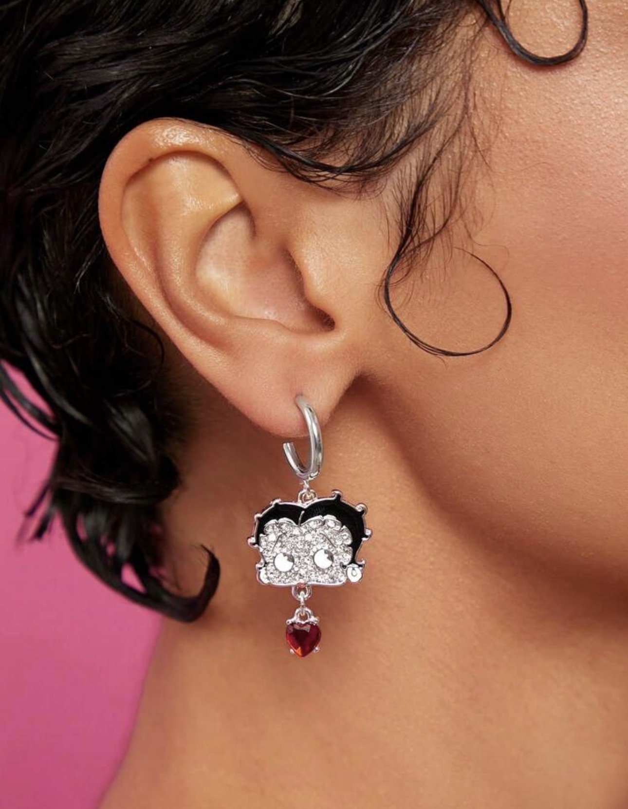 گوشواره نگین دار Betty Boop