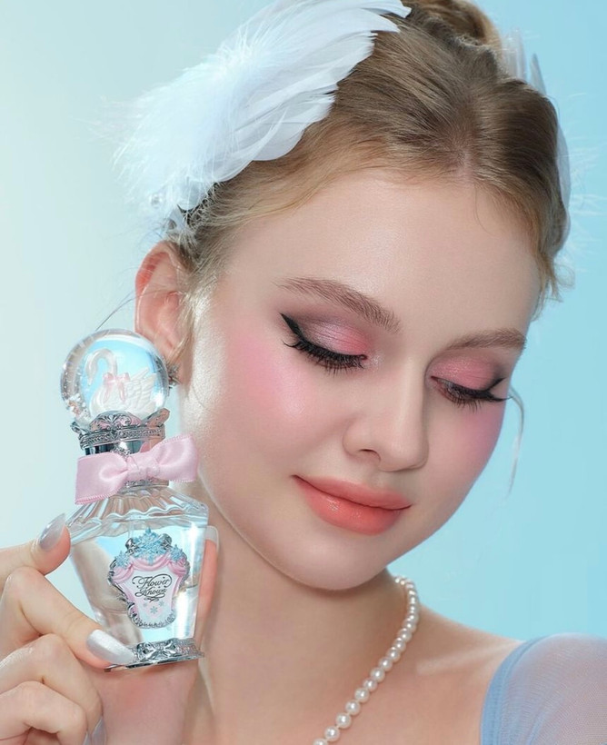 عطر باله برفی فلاور نوز